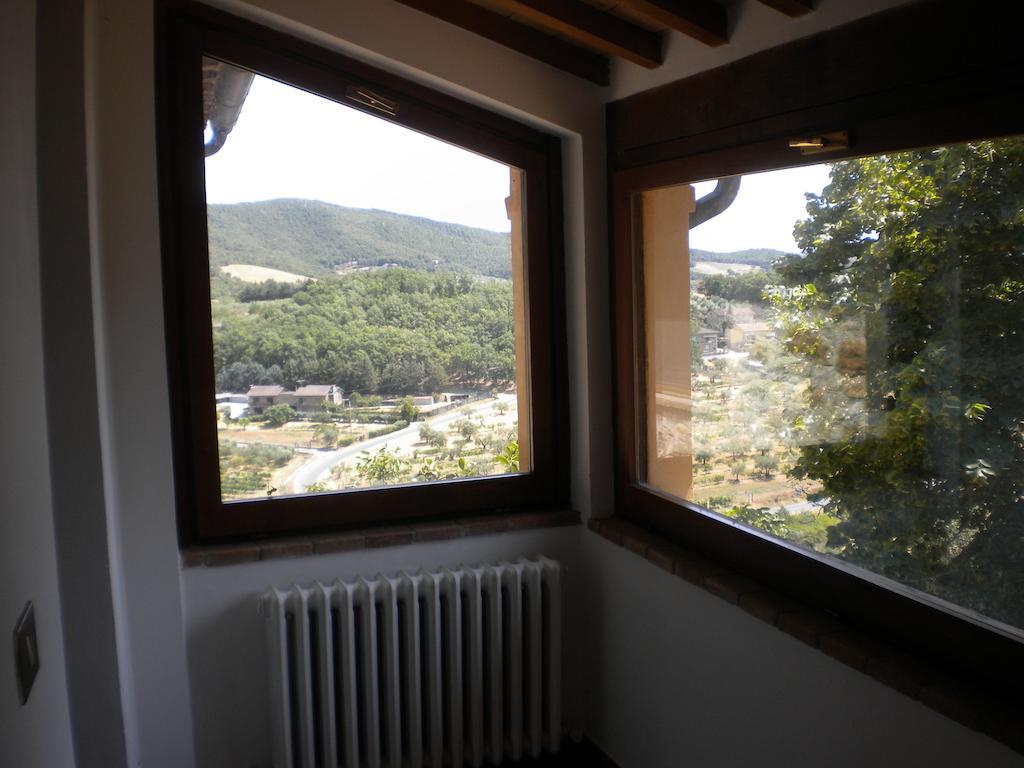 Podere Monte Petreto San Savino  Værelse billede
